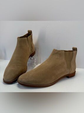 Madewell The Bryce Boot tan cliff Suede pull on Chelsea Boots  women’s 10